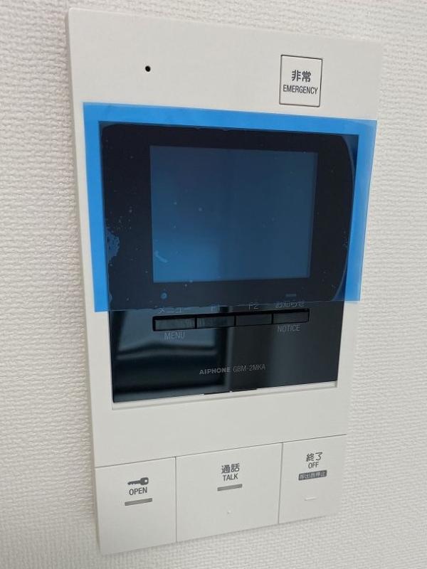 セキュリティ　来訪者が確認できる女性に安心の「TVモニターホン」