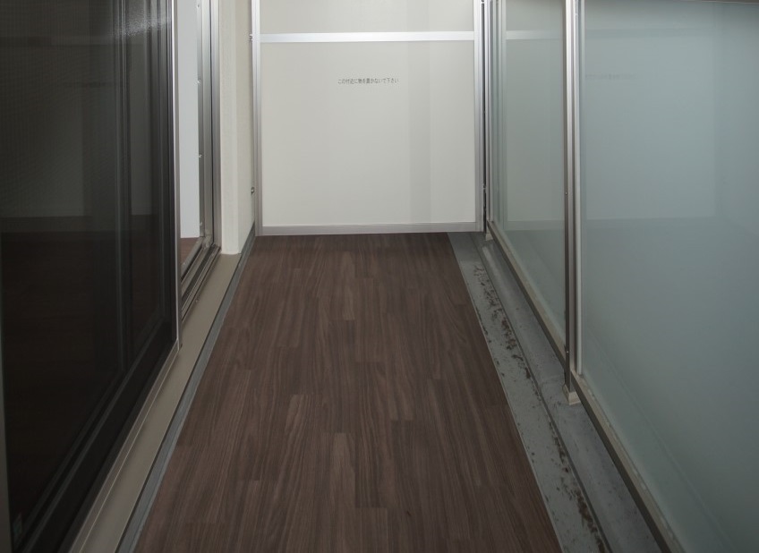 バルコニー　バルコニー