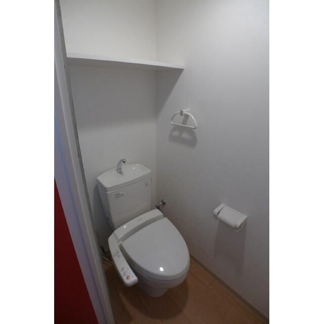 トイレ　■温水洗浄便座