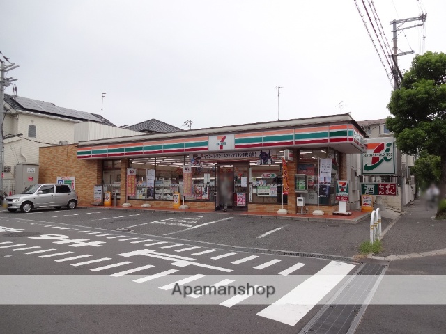 コンビニ　セブンイレブン（コンビニ）まで1886m