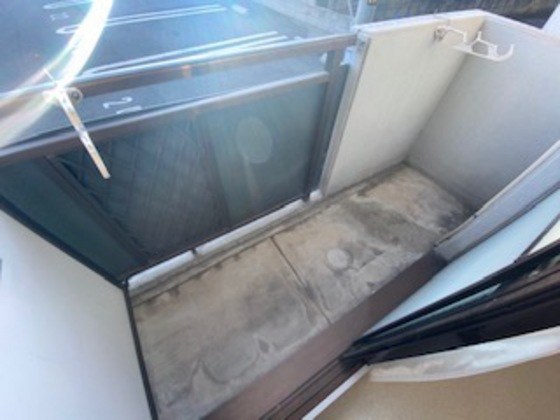 バルコニー　※別の部屋の写真です。