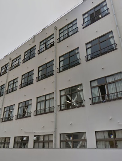 高校・高専　神戸野田高等学校（高校・高専）まで414m