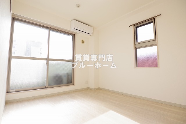 居室・リビング　ゆったりとした洋室！