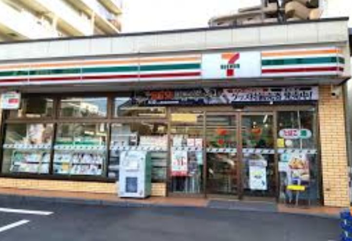 コンビニ　セブンイレブン江東亀戸7丁目店（コンビニ）まで84m