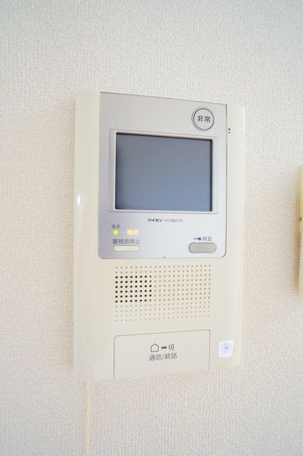 セキュリティ　インターホン。