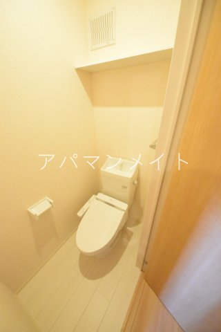 トイレ　ウォシュレット付き！