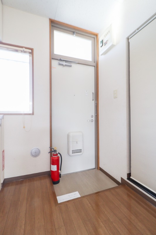 玄関　図面と現状に相違がある場合には現状を優先