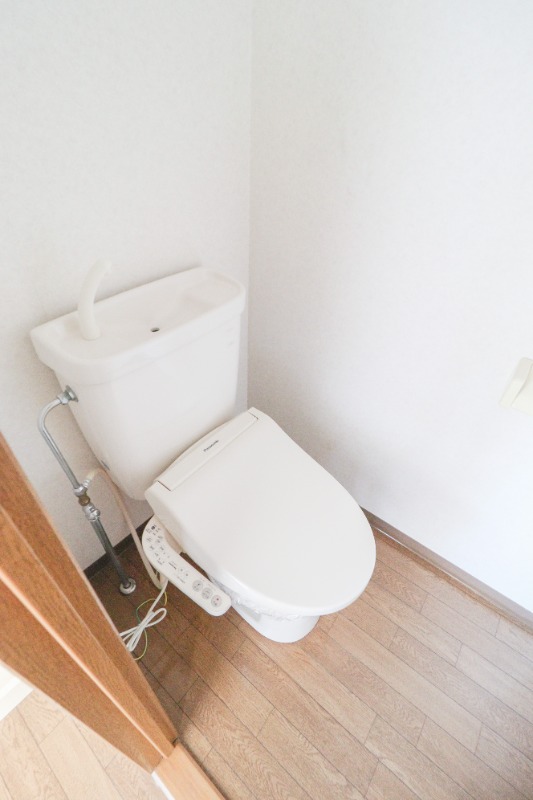 トイレ　図面と現状に相違がある場合には現状を優先