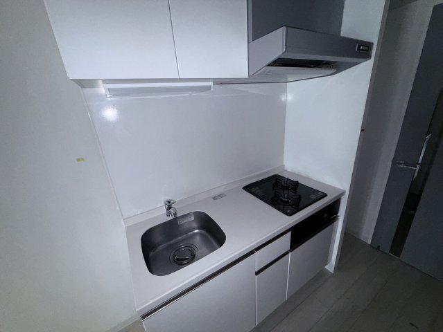 キッチン　同物件別部屋写真