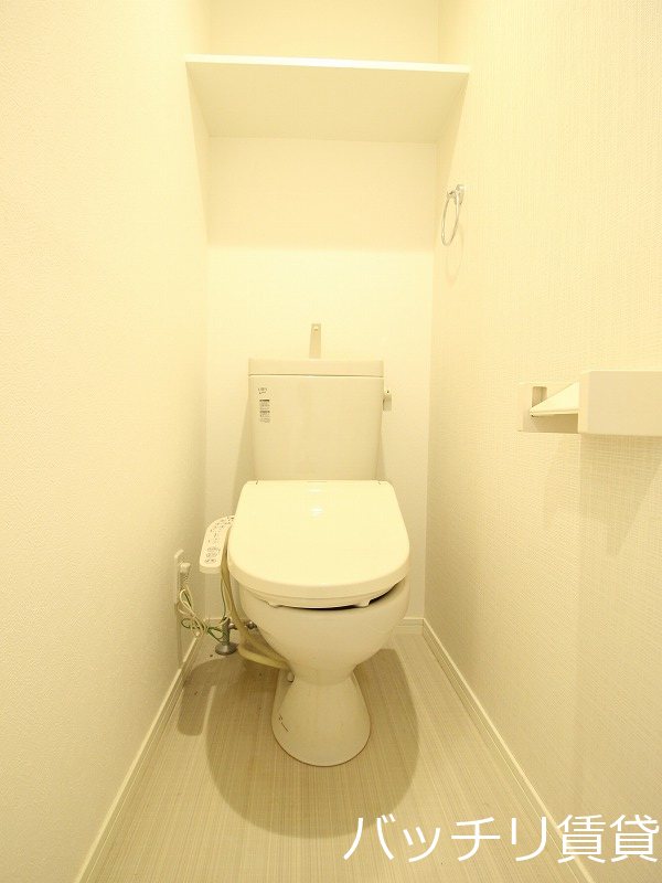 トイレ　同型タイプの為、現状を優先致します。