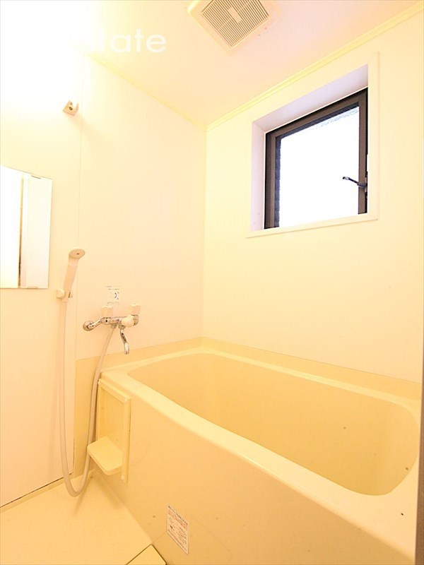 バス・シャワールーム　バスルーム