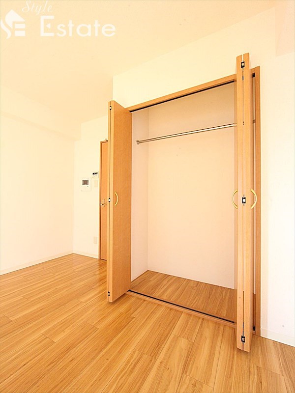 収納　クローゼット