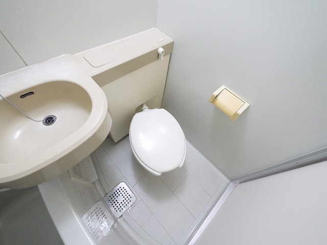 トイレ　コンパクトで使いやすいトイレです