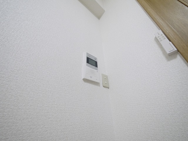 セキュリティ　モニター付きインターホンです