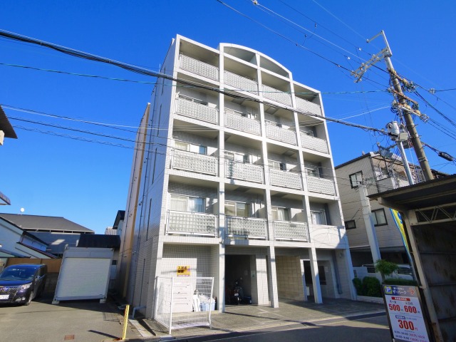 建物外観　キレイな外観です。