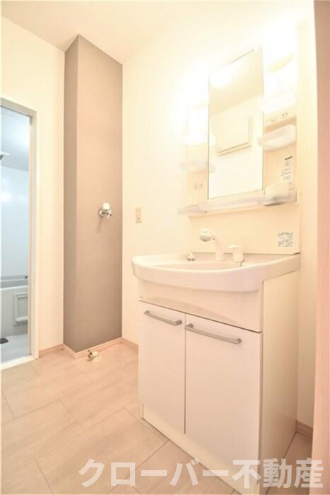 洗面設備　洗髪洗面化粧台