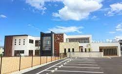 幼稚園・保育園　くれよん認定こども園（幼稚園・保育園）まで1136m