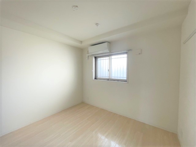 その他部屋・スペース　北側の洋室です。