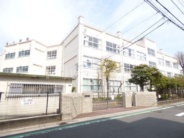小学校　足立区立扇小学校（小学校）まで760m