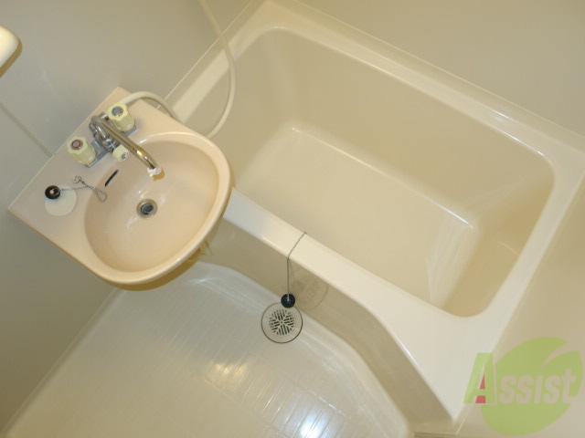 バス・シャワールーム　ユニットバスです