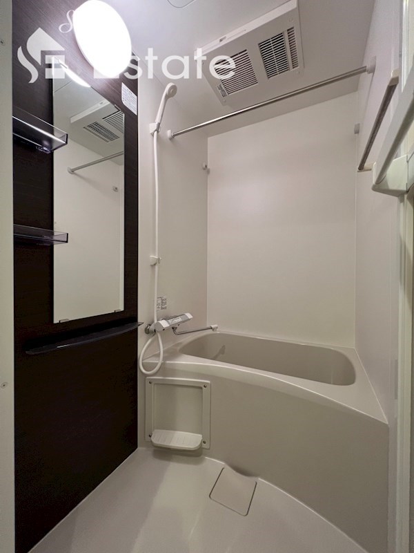 バス・シャワールーム　バスルーム