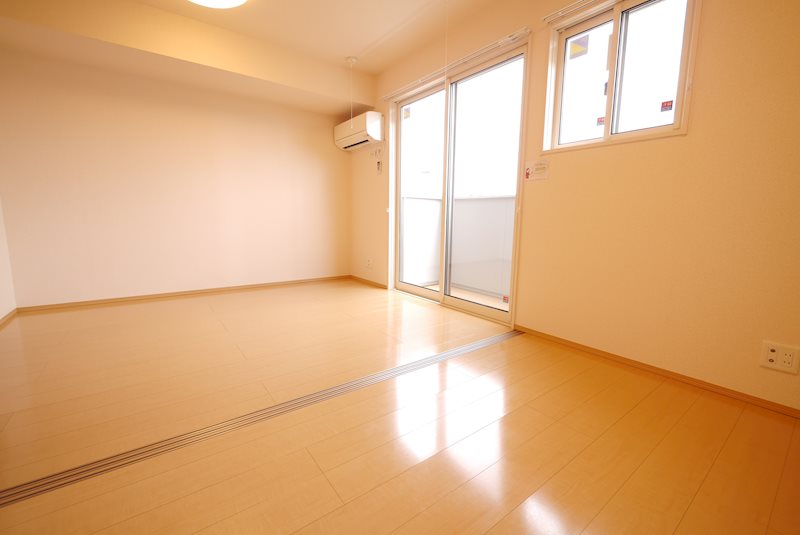 その他部屋・スペース　洋室３帖