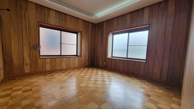 その他部屋・スペース　２階　洋室（８帖）広々とした空間。