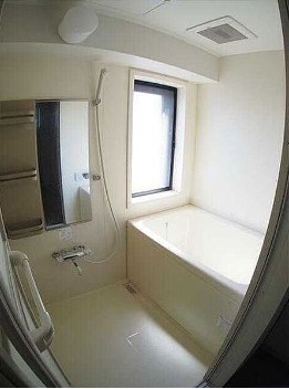 バス・シャワールーム　追焚機能付バスルーム