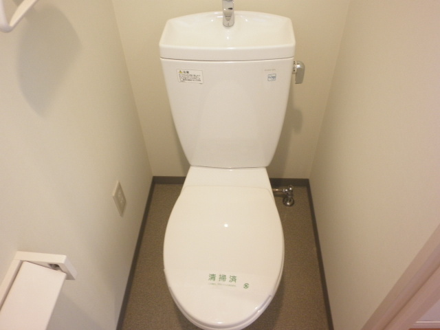 トイレ　バストイレ別