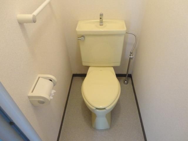 トイレ　参考写真