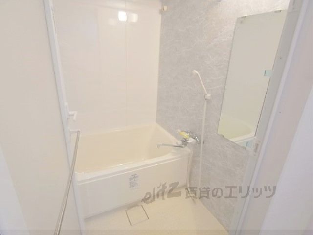 バス・シャワールーム　風呂