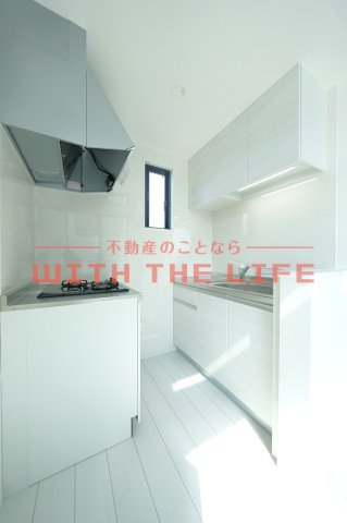 キッチン　コンパクトなキッチンで掃除もラクラク