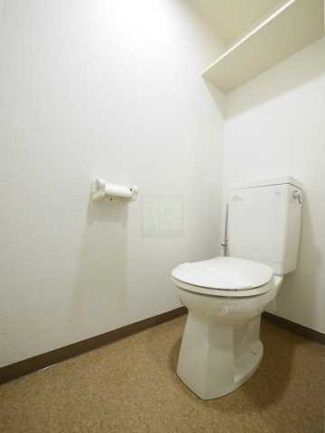 トイレ　ロアール高円寺