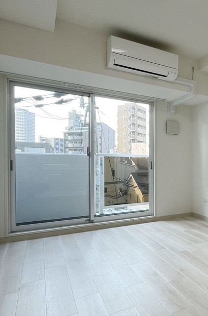 居室・リビング　同仕様