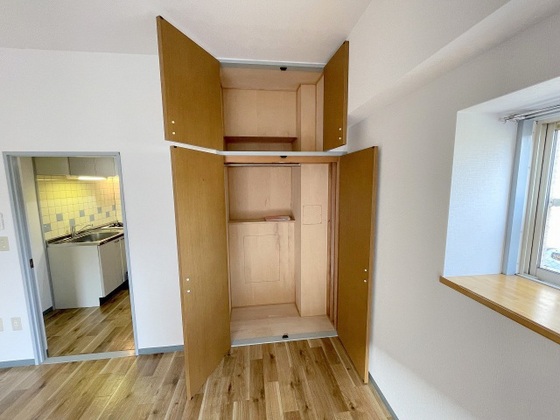 収納　※別号室の写真です