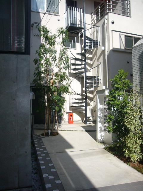 エントランス　エントランス