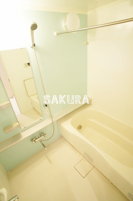 バス・シャワールーム　日々の疲れを癒すお風呂です♪