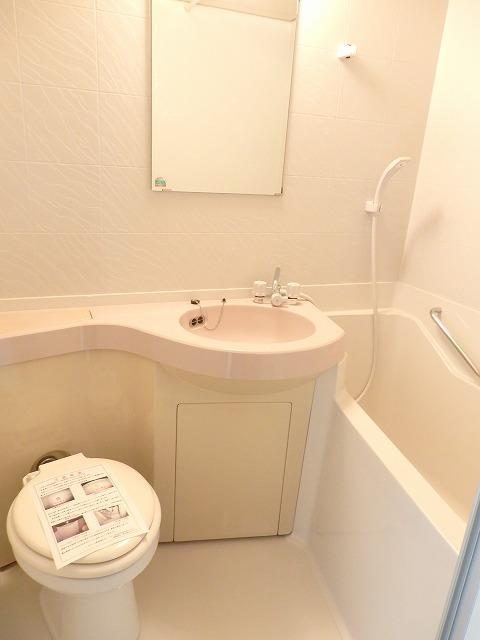 バス・シャワールーム　バス