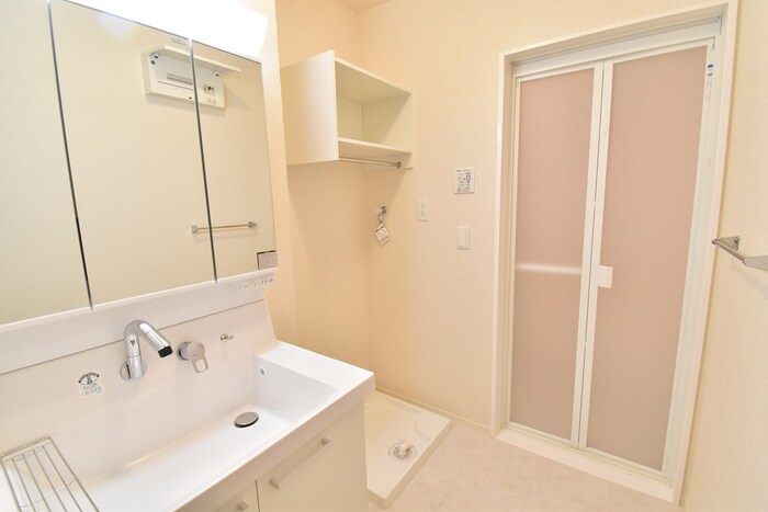 洗面設備　洗面室