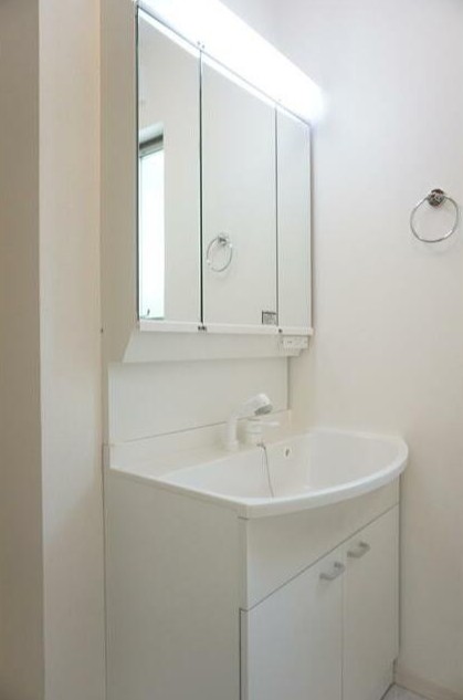 洗面設備　洗面所です