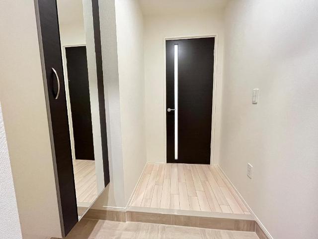 玄関　玄関（イメージ）