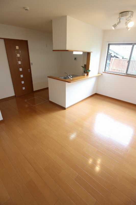 居室・リビング　写真は1Ｆのお部屋のです。