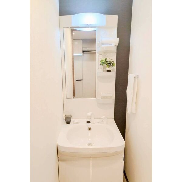 洗面設備　使いやすい洗面所です