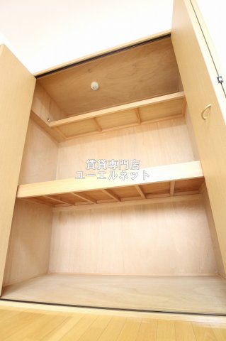 収納　クローゼット付きでお部屋もスッキリ♪