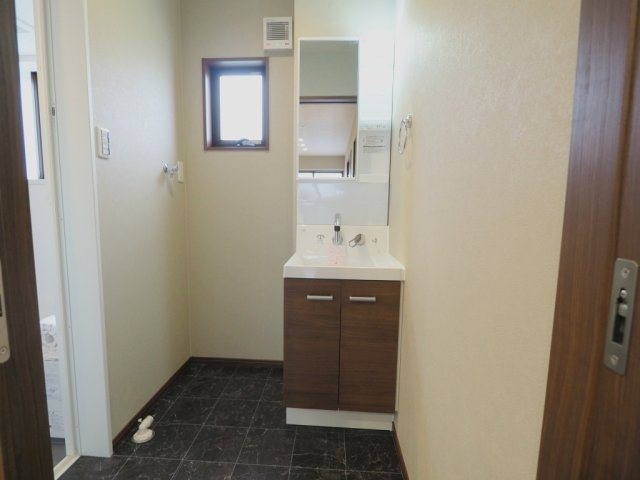 洗面設備　※同じ間取りの別部屋のお写真です※