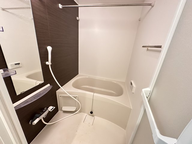 バス・シャワールーム　浴室