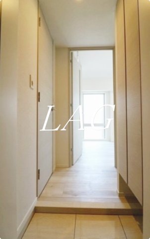 玄関　玄関です。