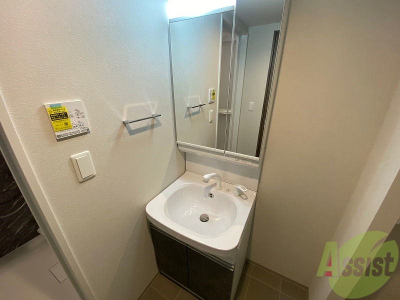 洗面設備　シャンプードレッサーで身支度もラクラクです！