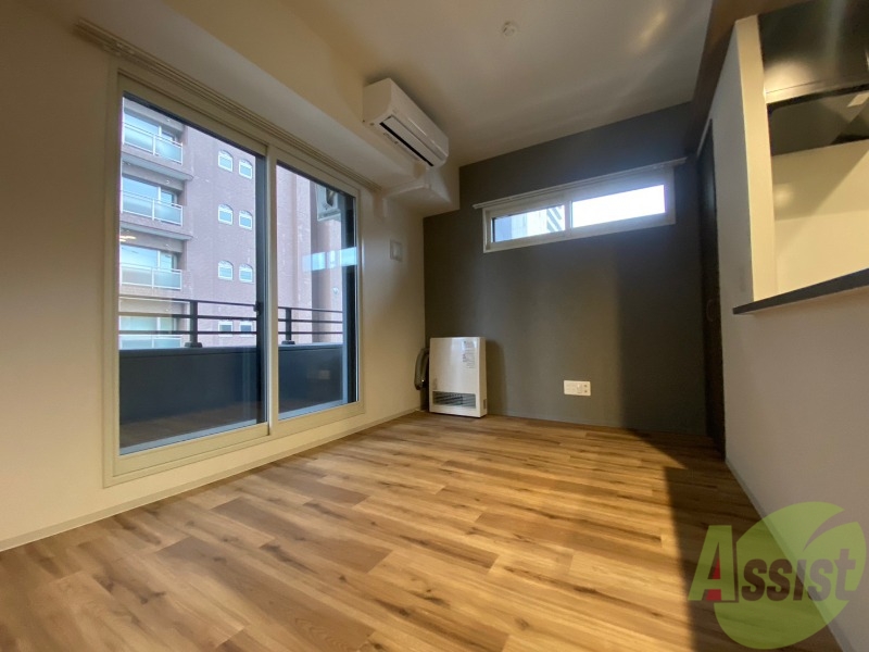 居室・リビング　広くてきれいなリビングです！快適に過ごせそうですね。