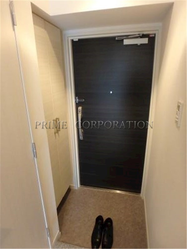 玄関　※参考写真※